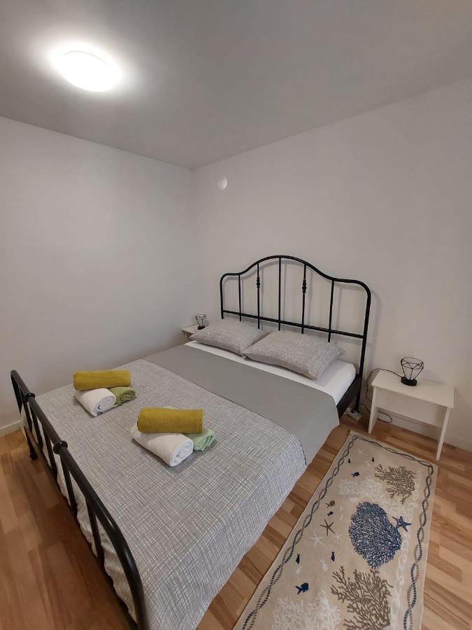 크레스 Apartman Katarina 아파트 외부 사진